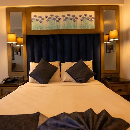 Hotell Farina By Cigno 4*